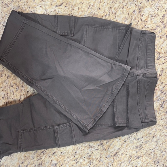 Arizona Jean Company Men's Charcoal Cargo Pants - Picture 5 of 7